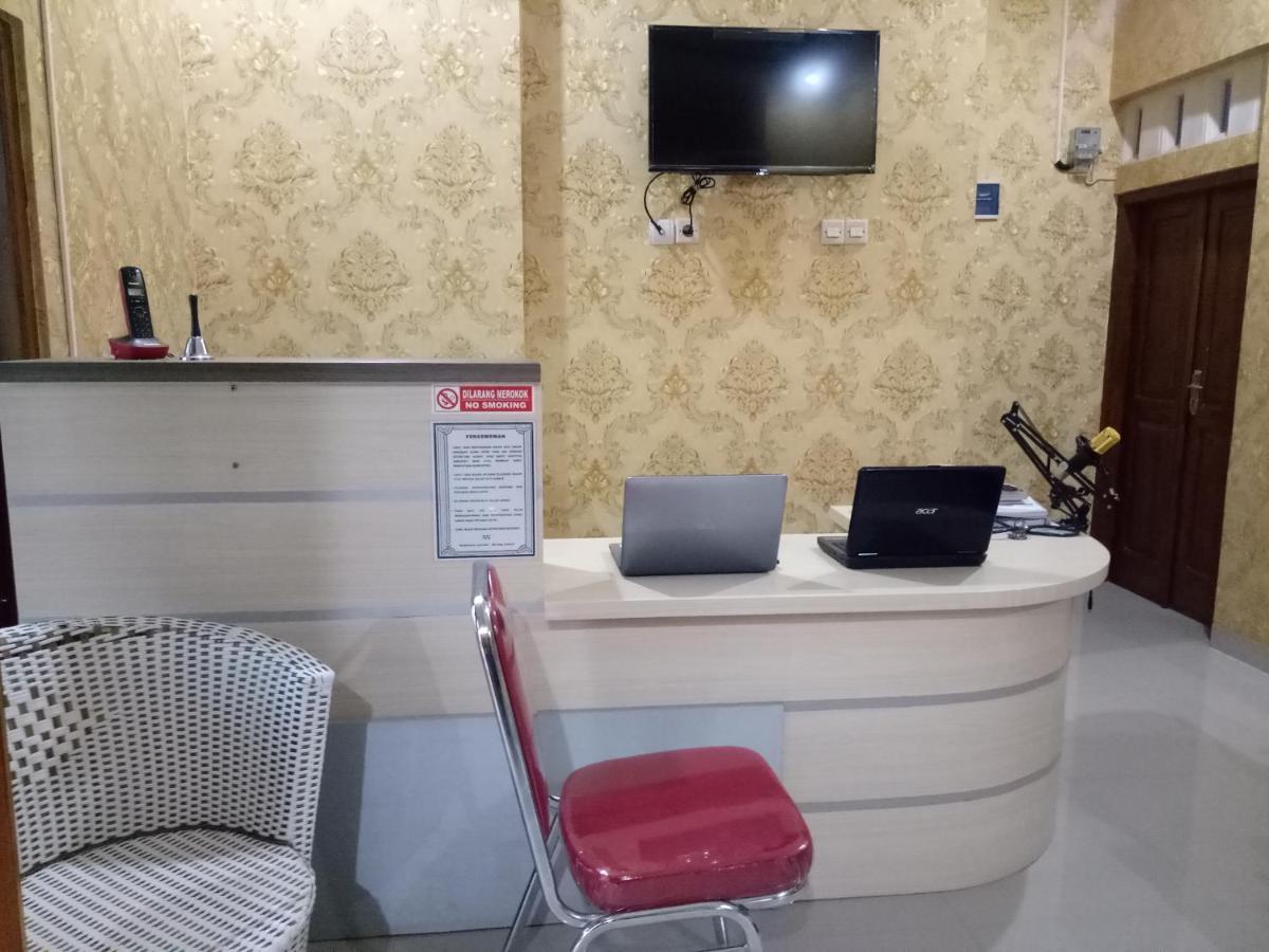 מג'לנגקה Wisma Andali Syariah Near Rsud Cideres מראה חיצוני תמונה