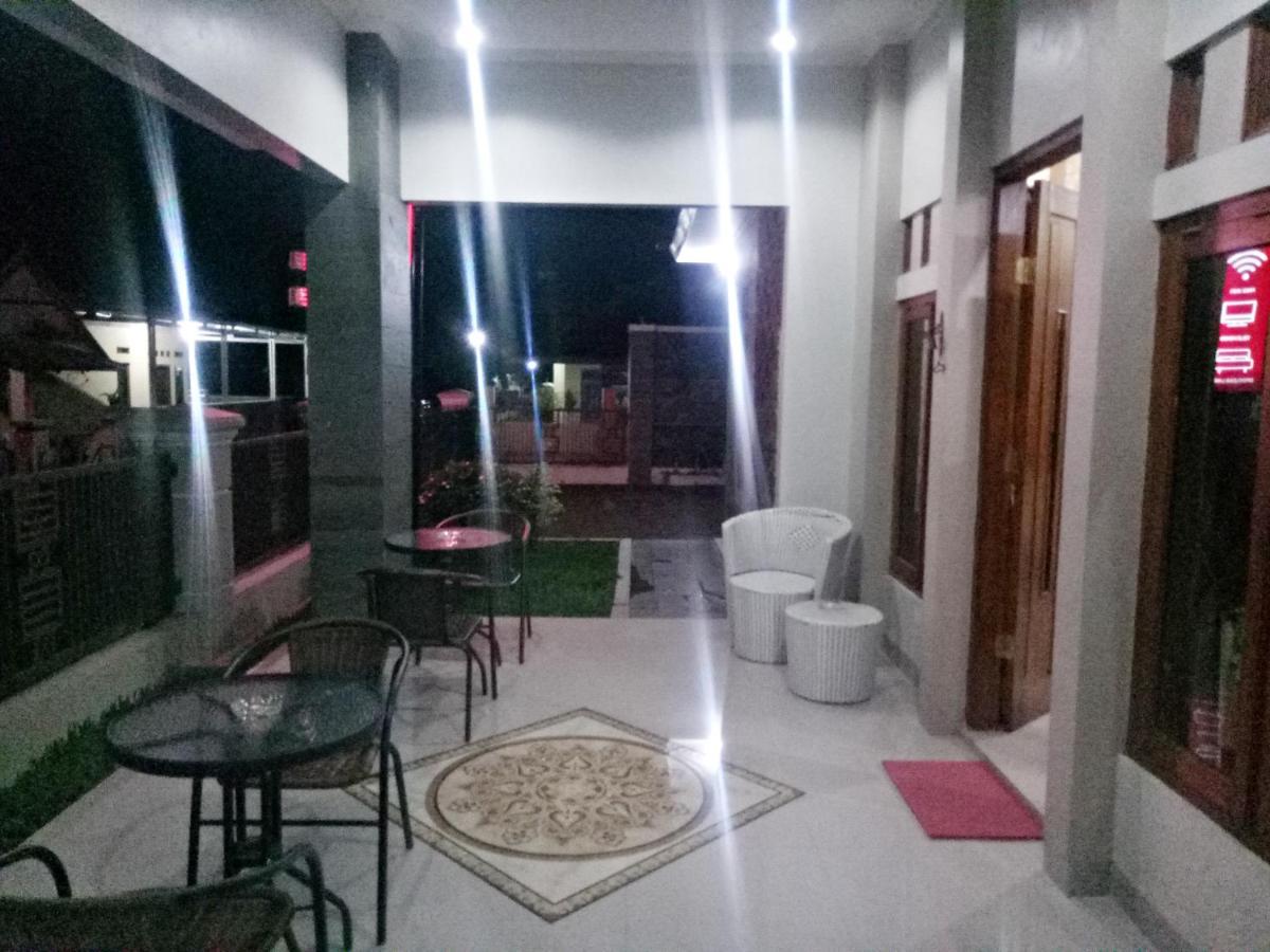 מג'לנגקה Wisma Andali Syariah Near Rsud Cideres מראה חיצוני תמונה