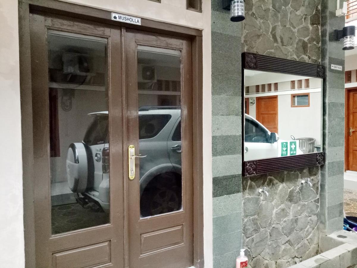 מג'לנגקה Wisma Andali Syariah Near Rsud Cideres מראה חיצוני תמונה